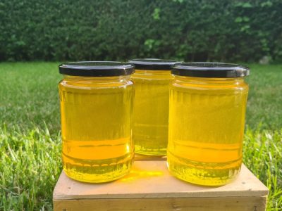 Натурален мед и пчелни продукти от "Медена Къща Михови" (с. Прилеп)