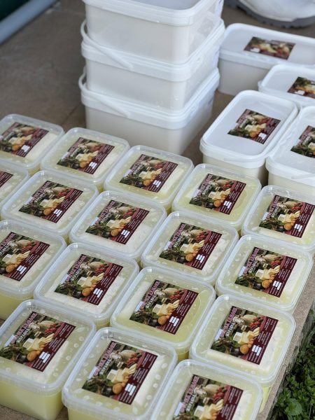 Домашни козе и овче млечни продукти от „Семейна ферма Димови“ (с. Жеравна)