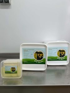 Истински млечни продукти от „Фермата на Бай Васил“ (с. Стряма)